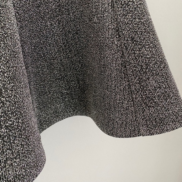 Express Metallic Silver Flare Mini Skirt Size 6 - Picture 7 of 8